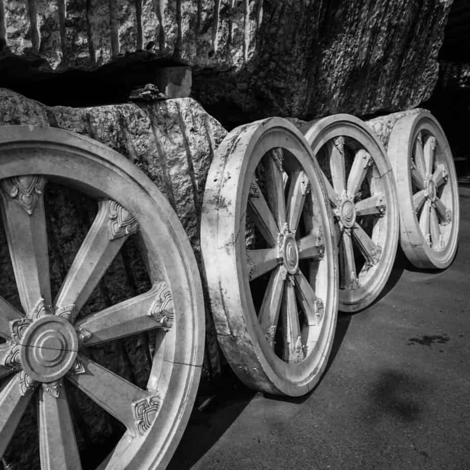 How Your Auto Tires Evolved from Wooden Wheels